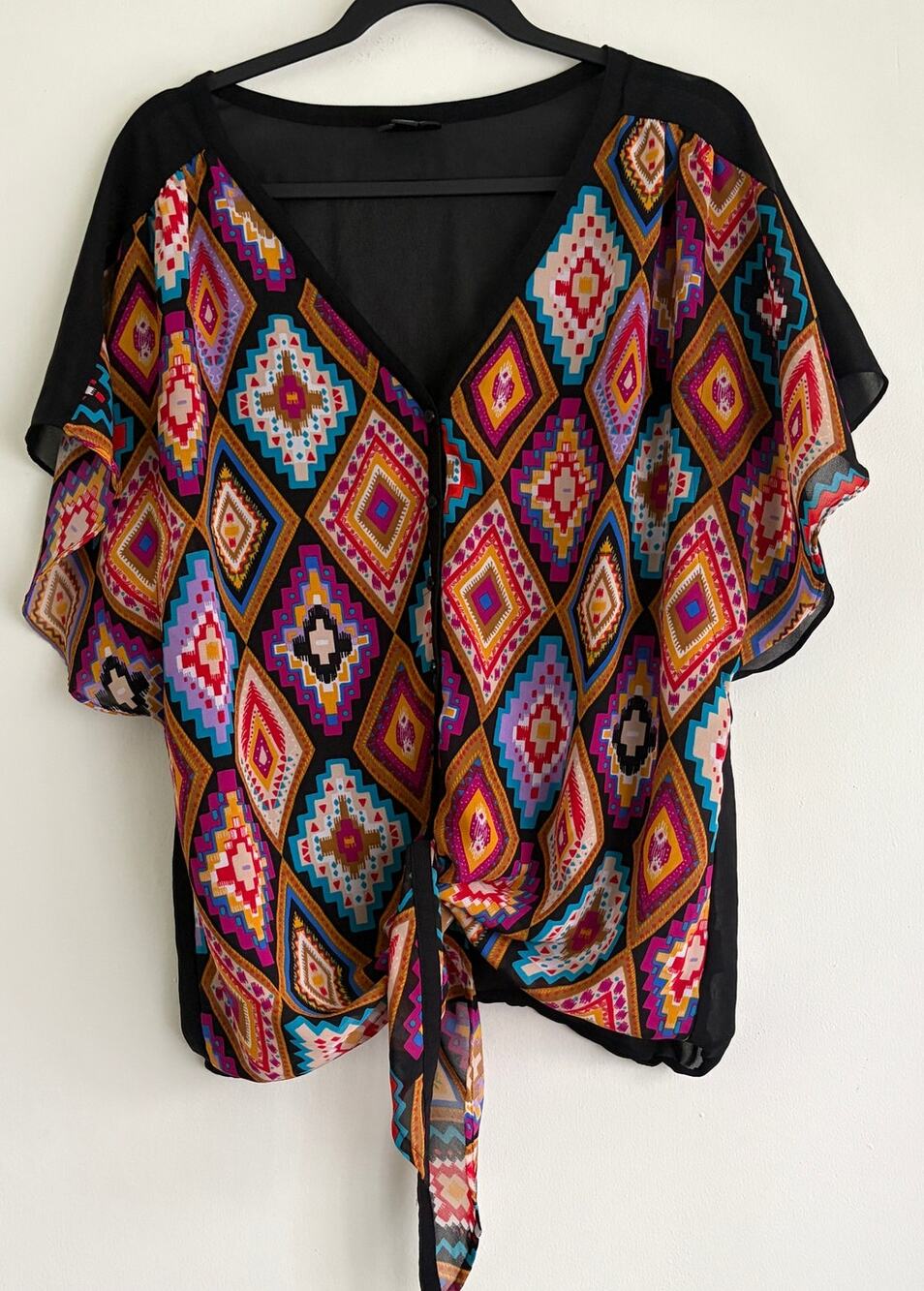 Nicole Miller Geometric Diamond Print Tie Front V-Neck Blouse Chiffon Top L